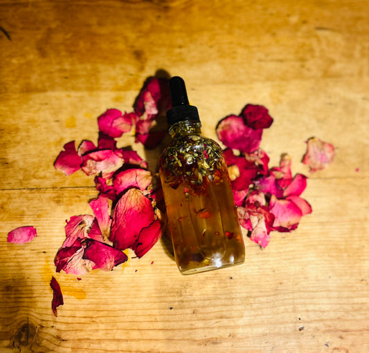 Botanical body oil with Hyaluronic acid